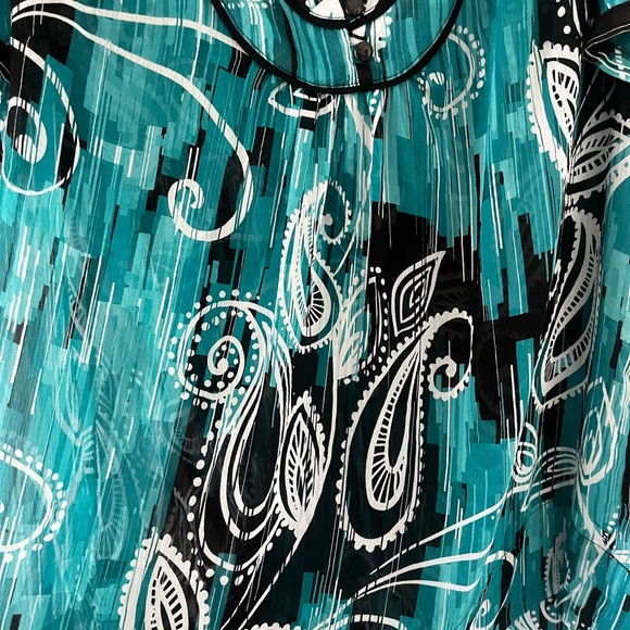 LANE Bryant 18/20W Semi Sheer Scoop Neck Blouse Teal,Black and White - Picture 5 of 8